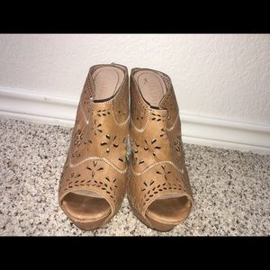 Tan clog wedges